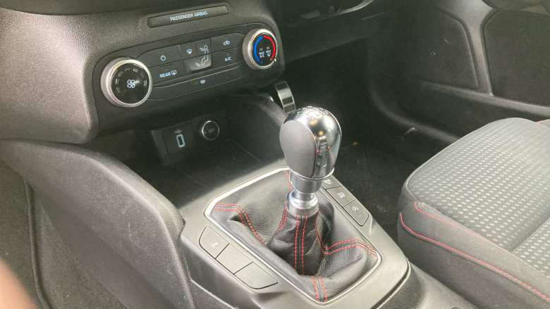 Ford Focus 1.0 EcoBoost 125 ST-Line 5dr Petrol Hatchback